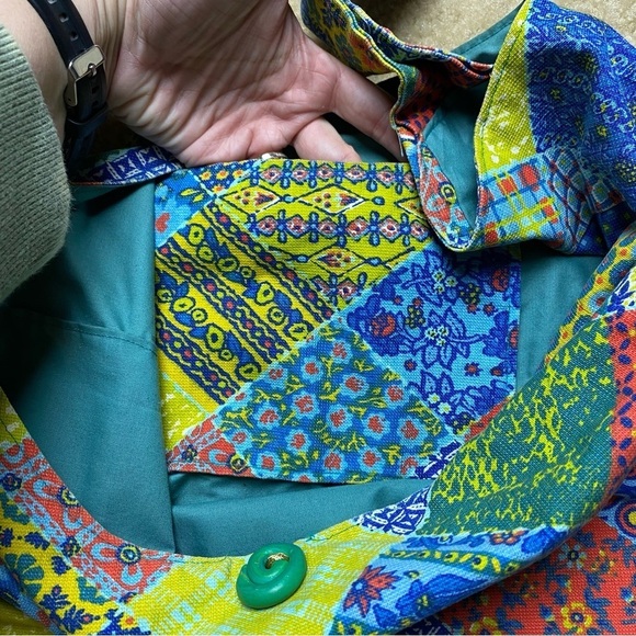 Colorful Patterned Purse 14 x 11.5 - Picture 4 of 7